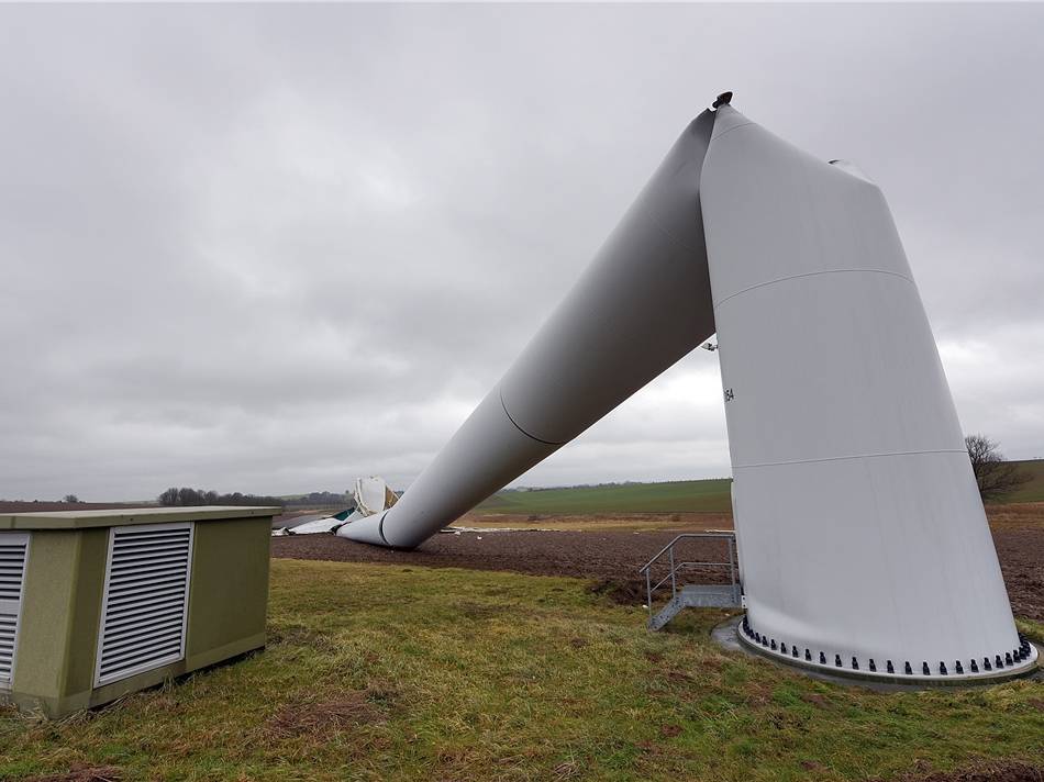 German Turbine collapse4