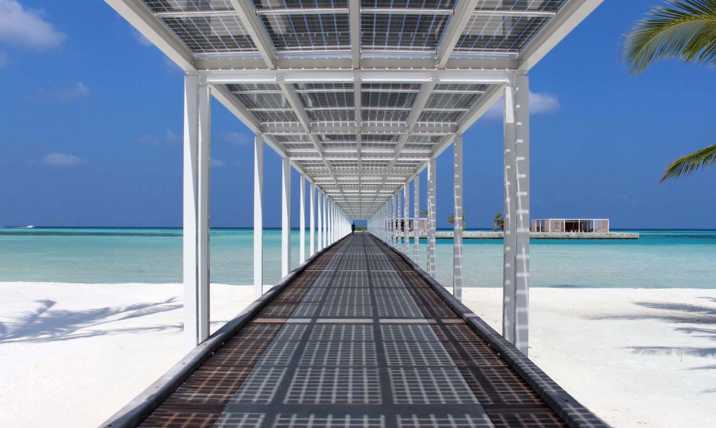 solar powered resort Maldives4